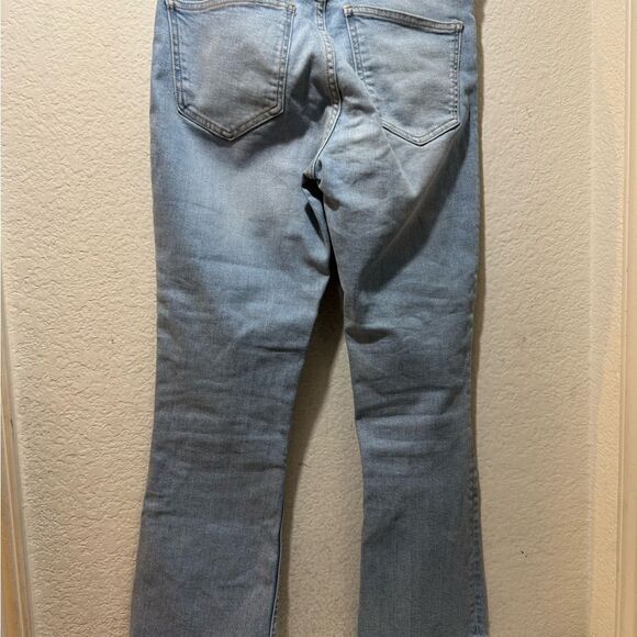COPY - 👖 ZARA LIGHT WASH STRAIGHT ANKLE LENGTH RAW HEM JEANS size 4 - Picture 8 of 9